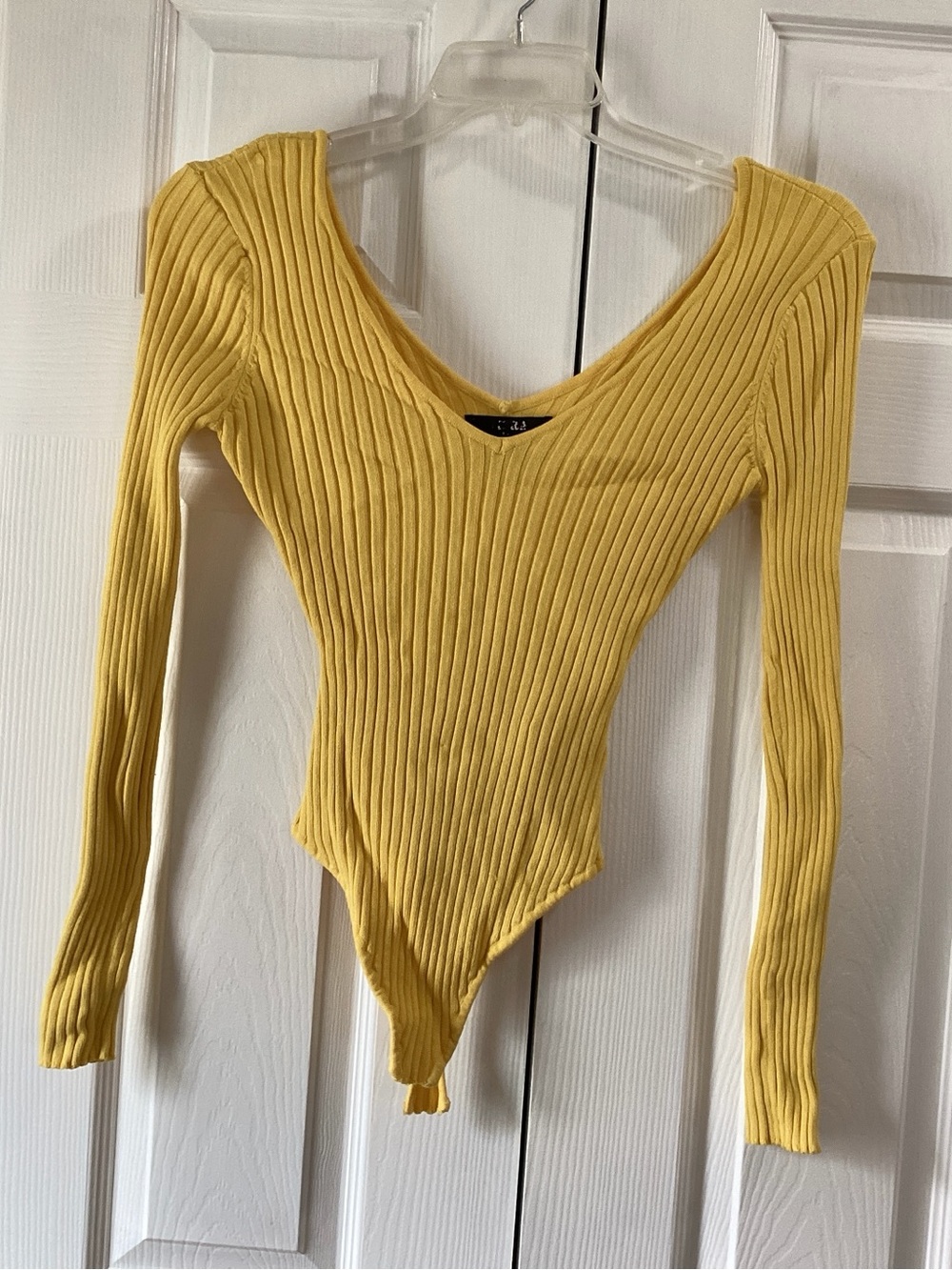 Source Unknown Ribbed V-Neck Long Sleeve Bodysuit - Yellow